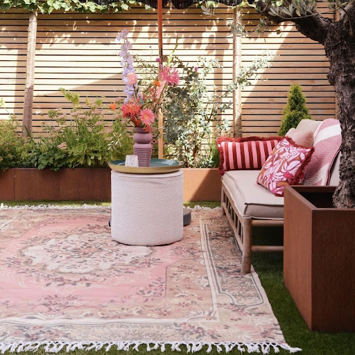 Waarom een outdoor kleed het verschil maakt