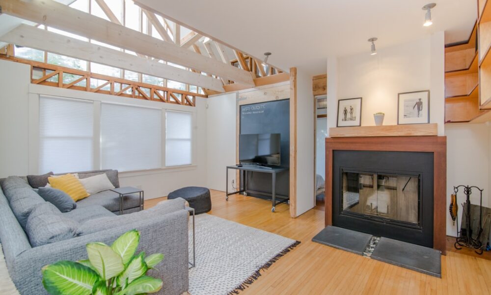 Bridget Maasland woont in een prachtig appartement in Amsterdam